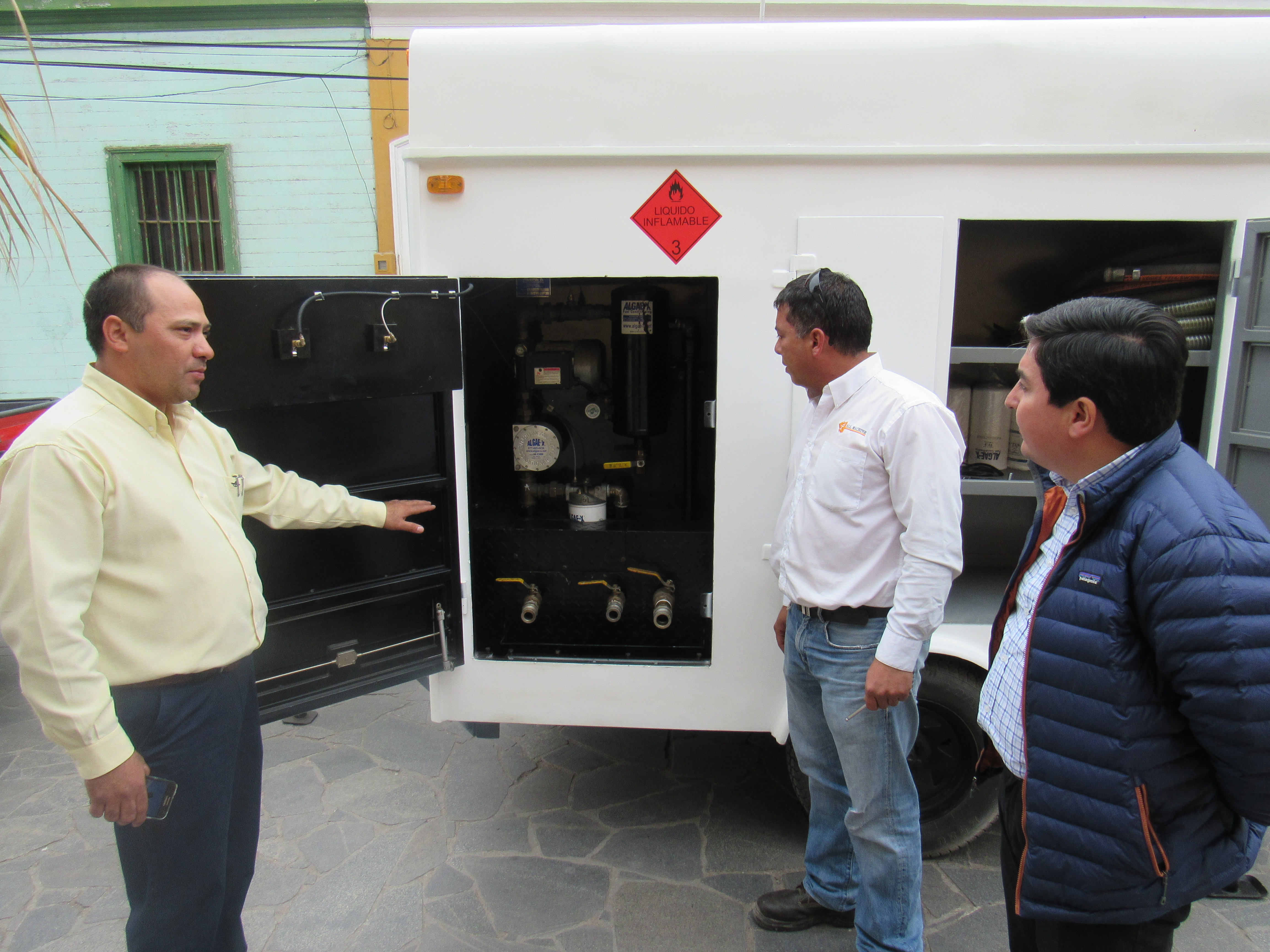 Photo of Inventores iquiqueños crean móvil de restauración de combustibles