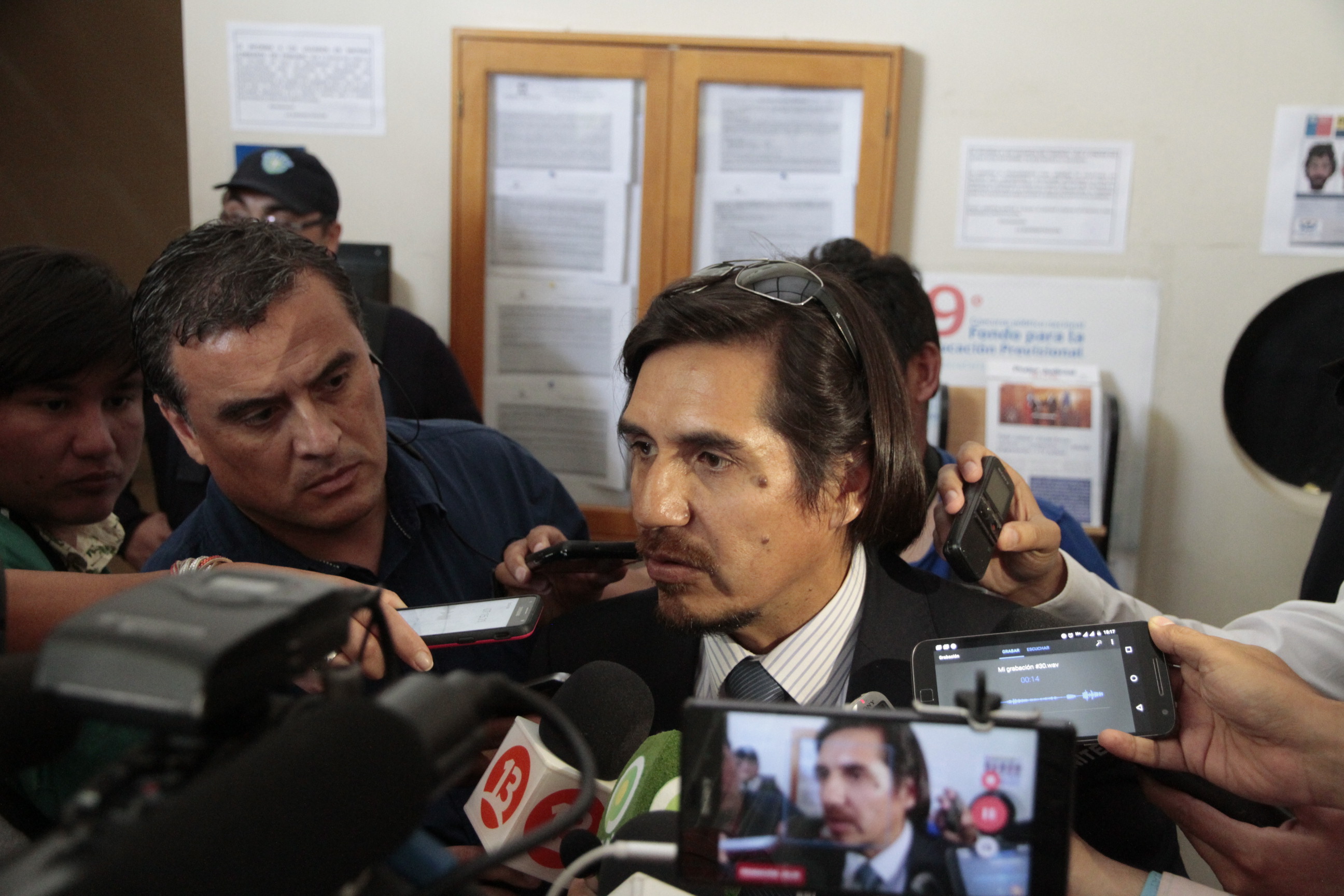 Photo of Ex gobernador del Tamarugal es abogado defensor de soldados bolivianos acusados de robo